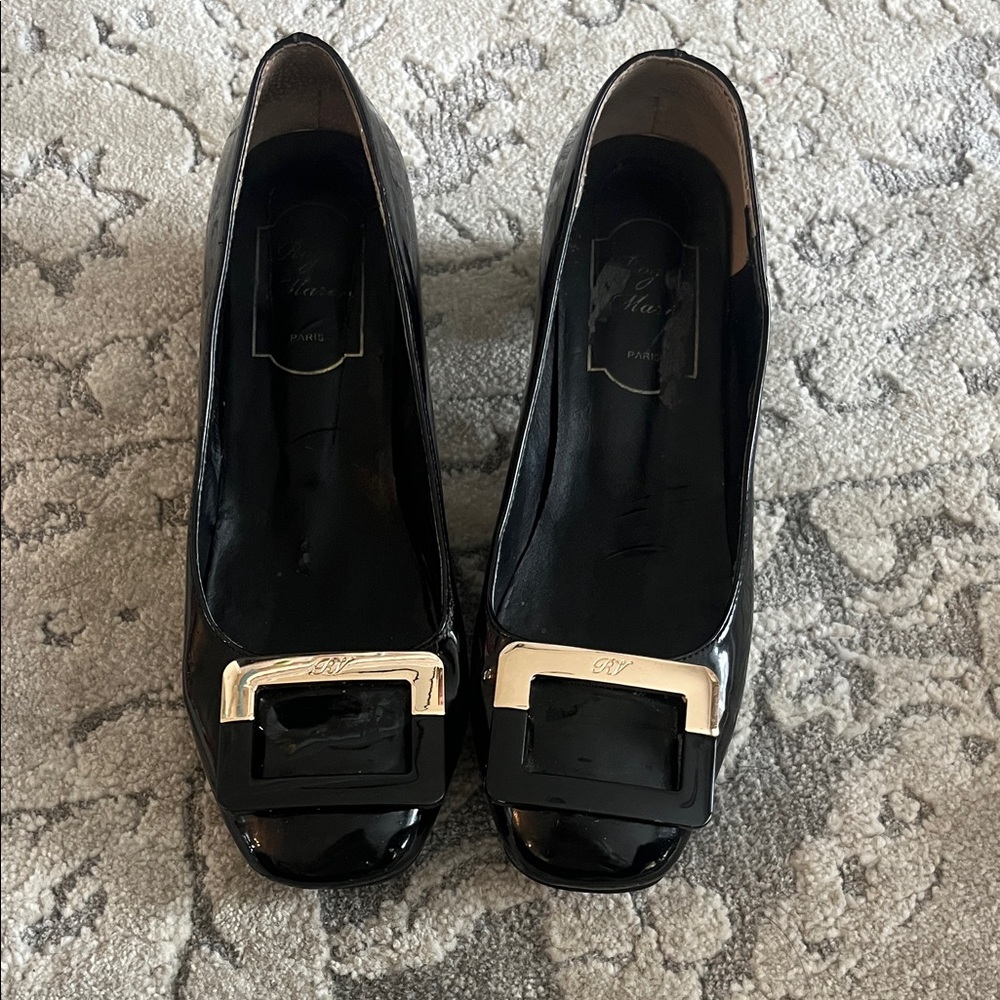 Roger Vivier Black Patent Leather Heels with Gold Buckle